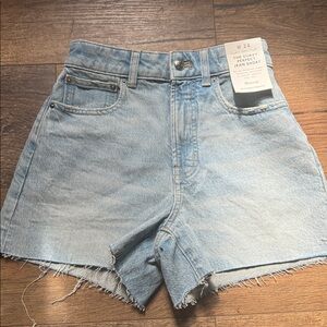 Madewell the curvy perfect jean short